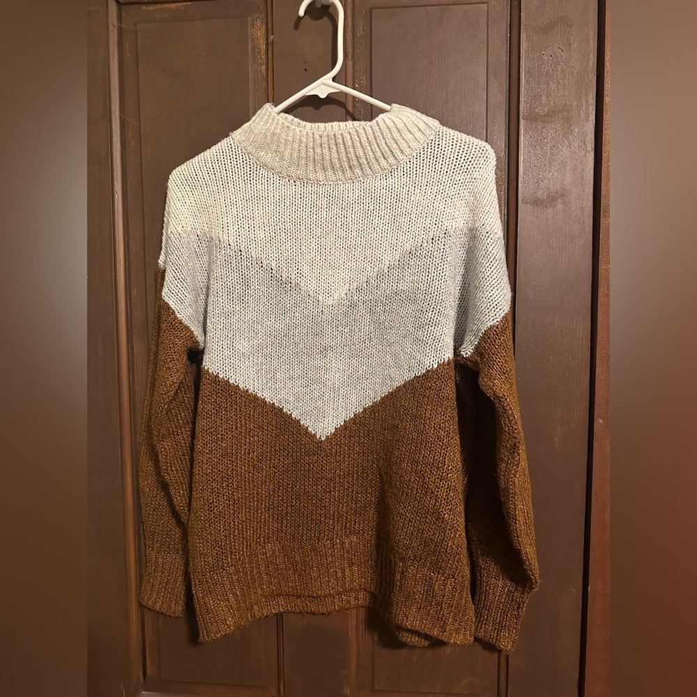 Chevron Colorblock Turtleneck Sweater - Cream and Brown